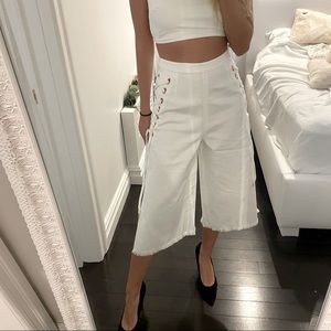 N12H white culottes